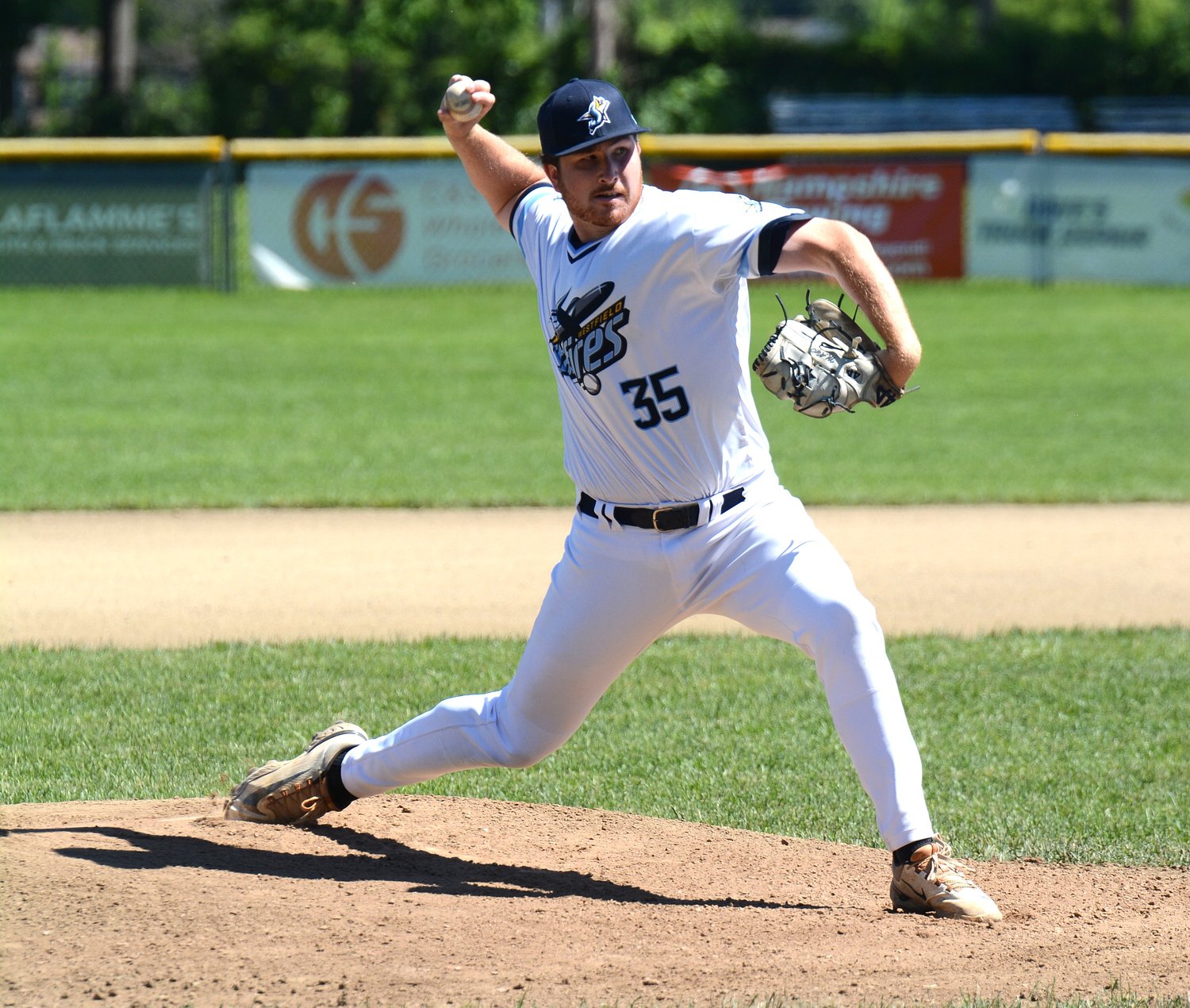 Huge inning not enough as Lake Monsters edge Starfires