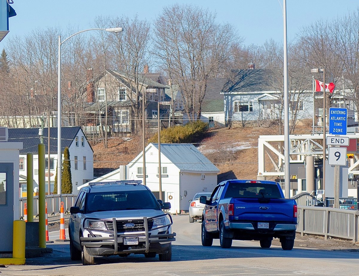Trade dispute bars liquor delivery through Maine to Canadian island