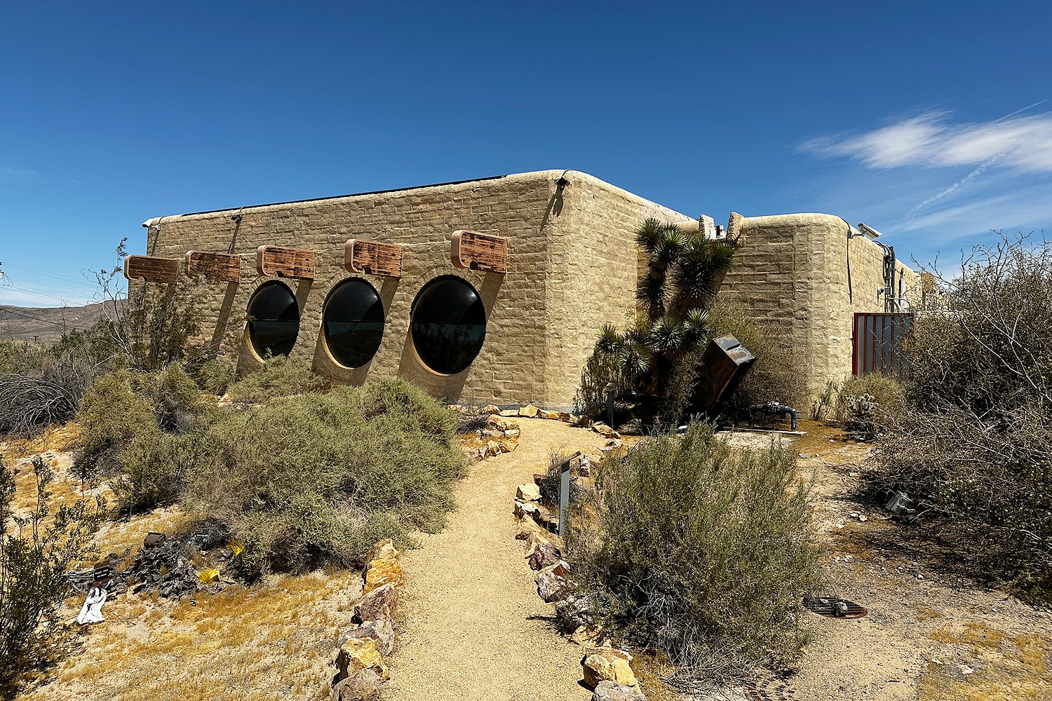 Calif.'s largest meteorite sits at the center of a desert mystery