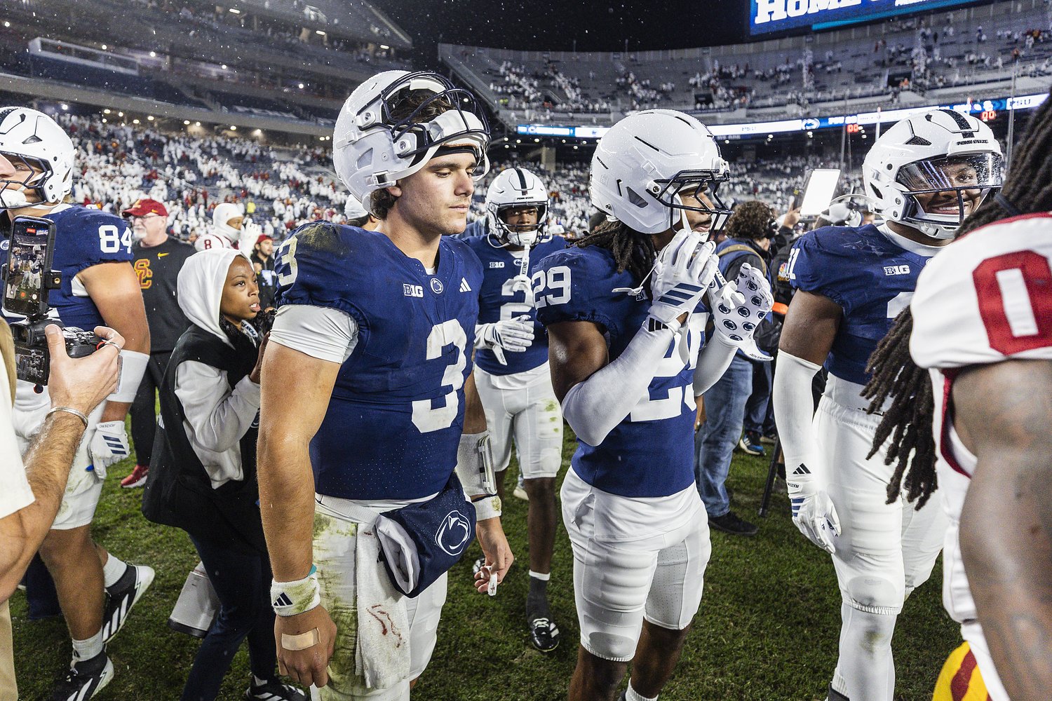 Penn State loses White Out to USC: the night in photos