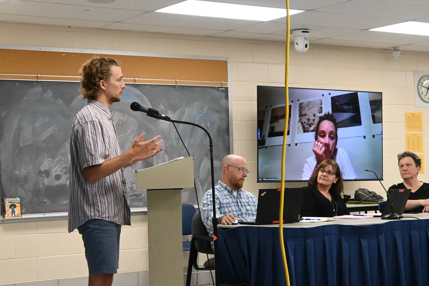 Northampton schools adopt ICE 'safe zone' policy