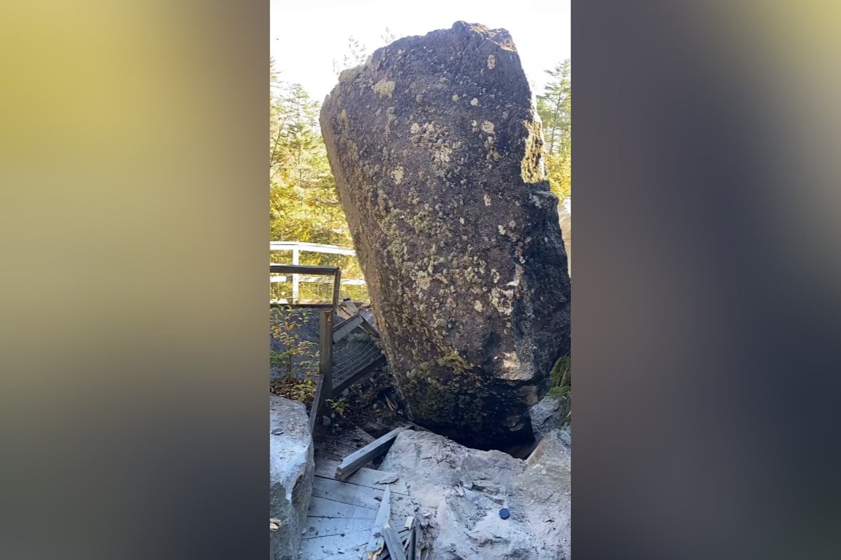 80-ton ‘Mysterious Hanging Boulder’ falls, smashes New Hampshire hiking trail