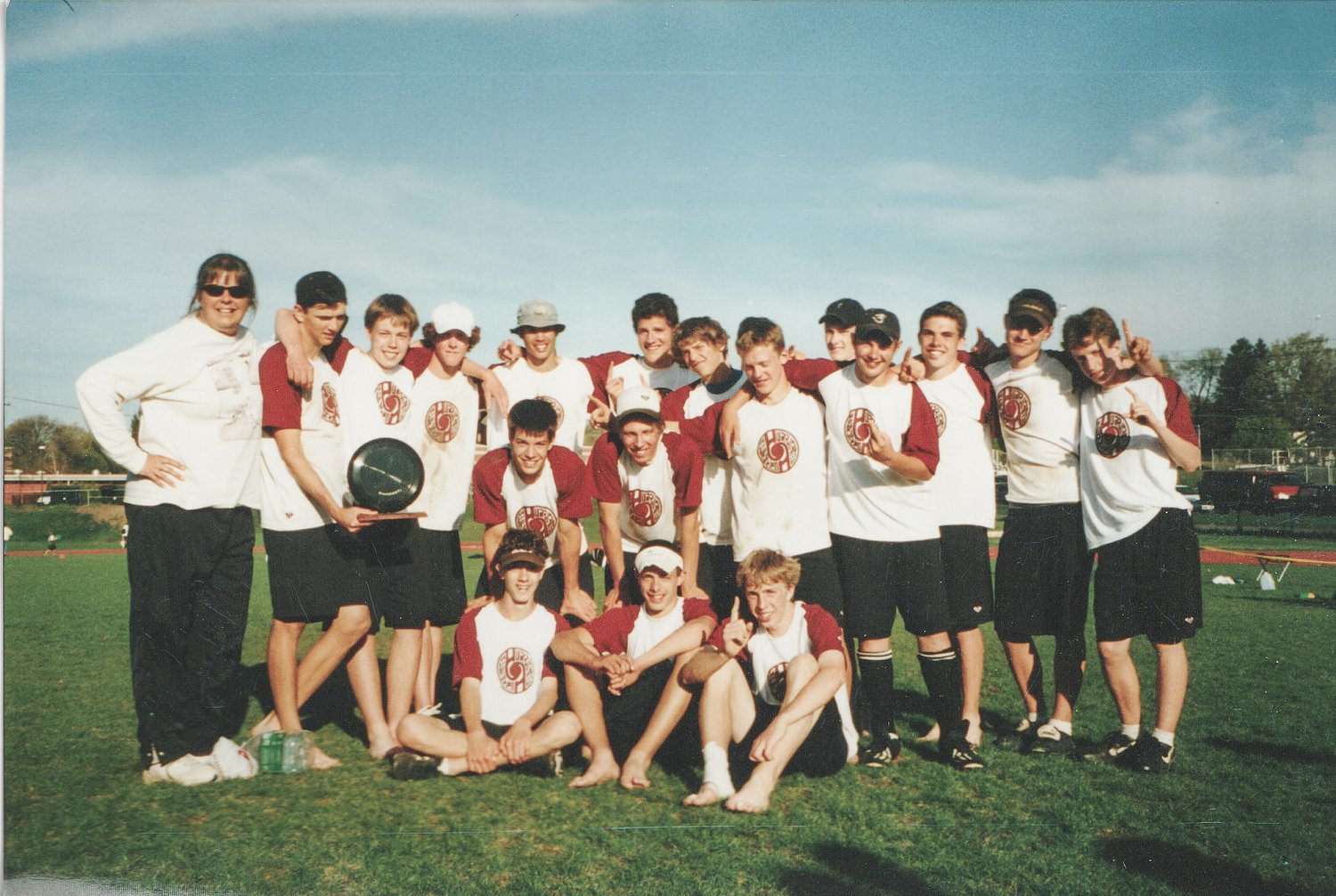 Forgotten footage tells story of Amherst ultimate’s memorable 2003 season