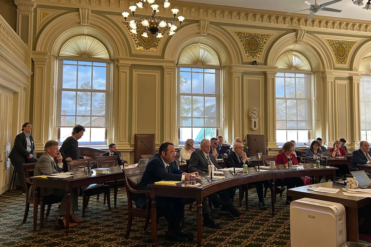 House and Senate set Aug. 19 Veto Day, amid Ayotte’s record vetoes