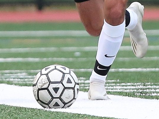Kopera leads offense as Steinert boys soccer edges Nottingham