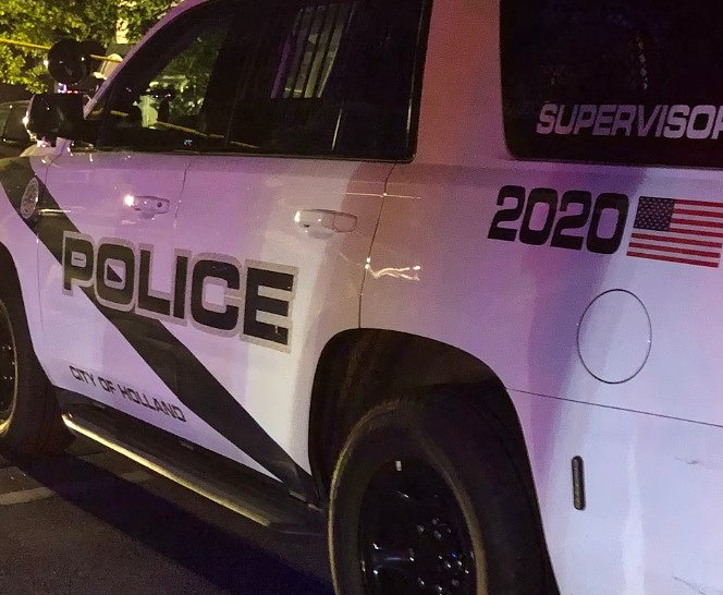 25 dogs, 1 cat rescued from Holland home after animal abuse probe