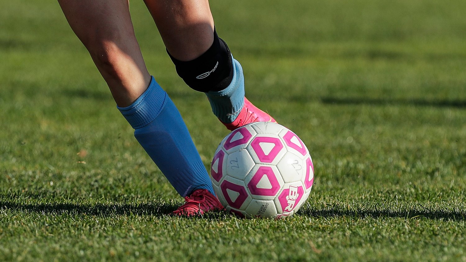 Hewitt racks up goals to lead Hawthorne girls soccer past Leonia/Palisades Park
