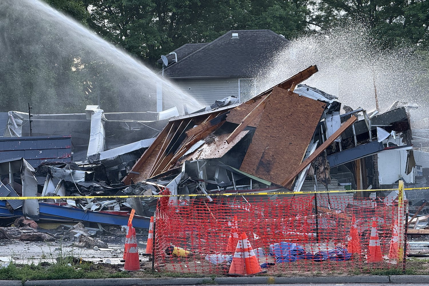 Ice cream shop explodes overnight, Grand Rapids firefighters say