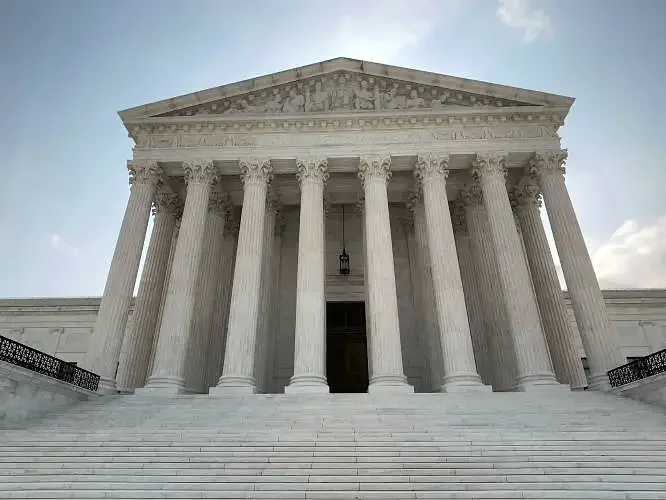 U.S. Supreme Court blocks Trump’s birthright citizenship order, delivering win to NH mother
