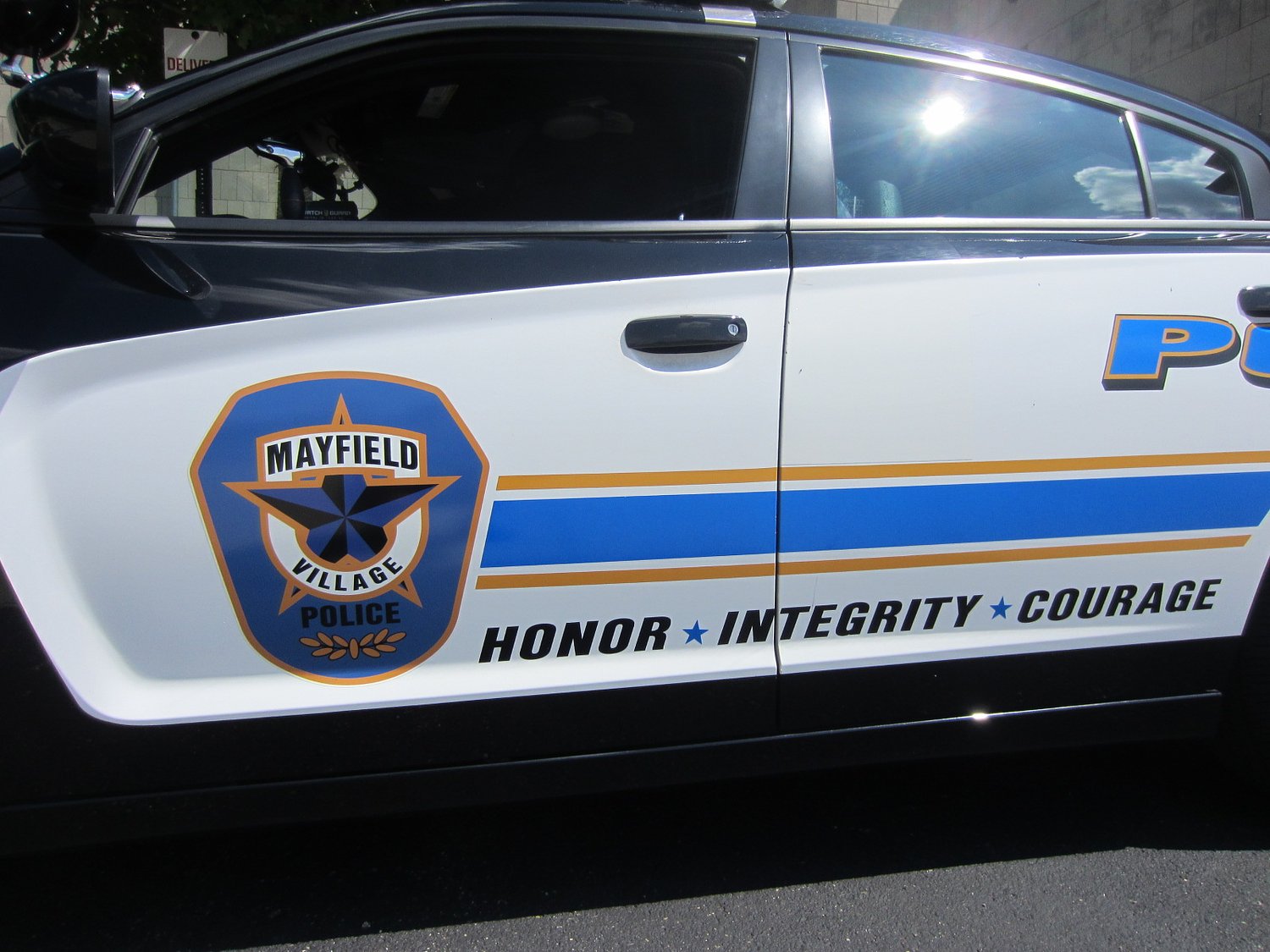 Man charged for fireworks display in hotel parking lot: Mayfield Police Blotter