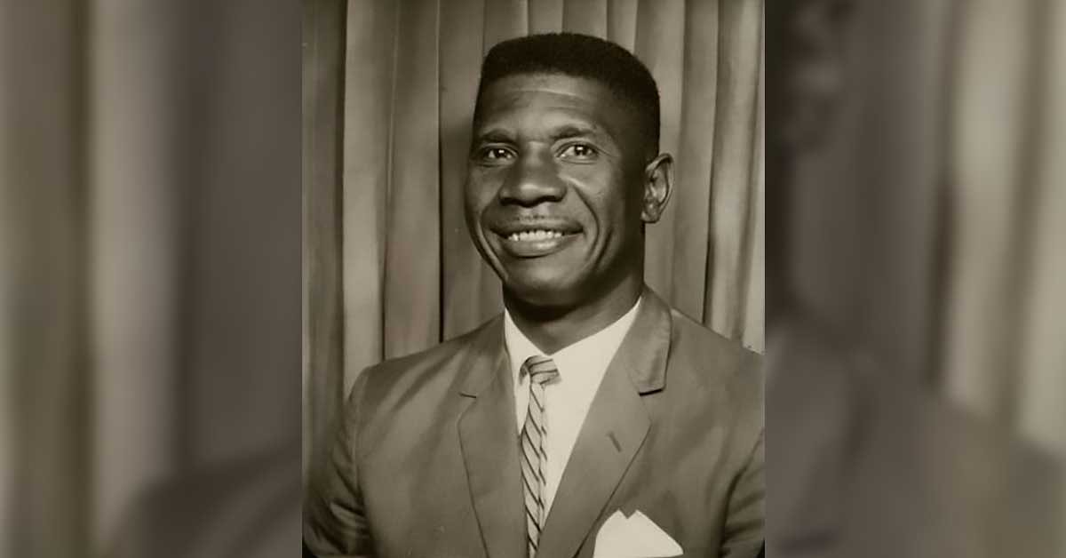 1946: Medgar Evers blocked from registering to vote