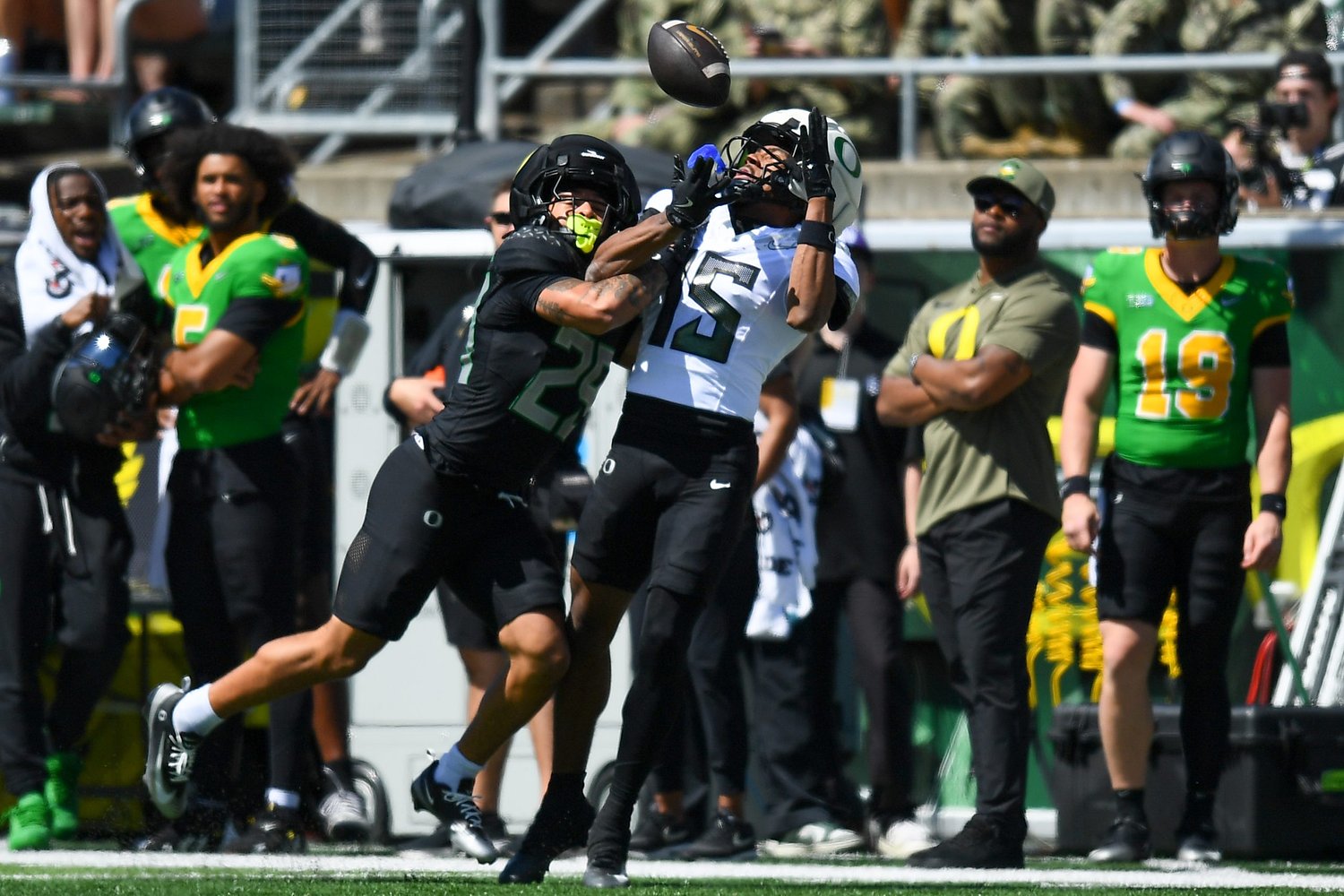 University of Oregon wide receiver arrested