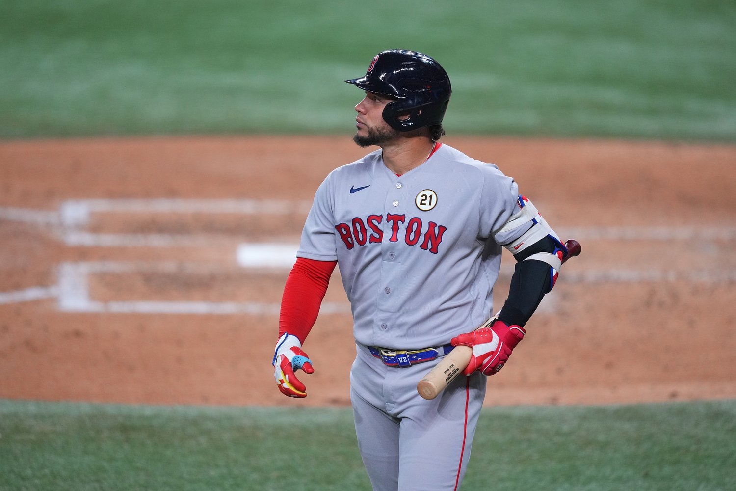 Willson Contreras returns to Red Sox lineup Sunday; could he be ready for Game 1 of playoffs?