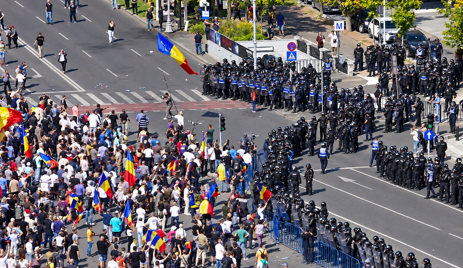 Bilanț după protestul la care au participat și ciobani din Sibiu: 24 de răniți și 26 de persoane duse la Poliție / video