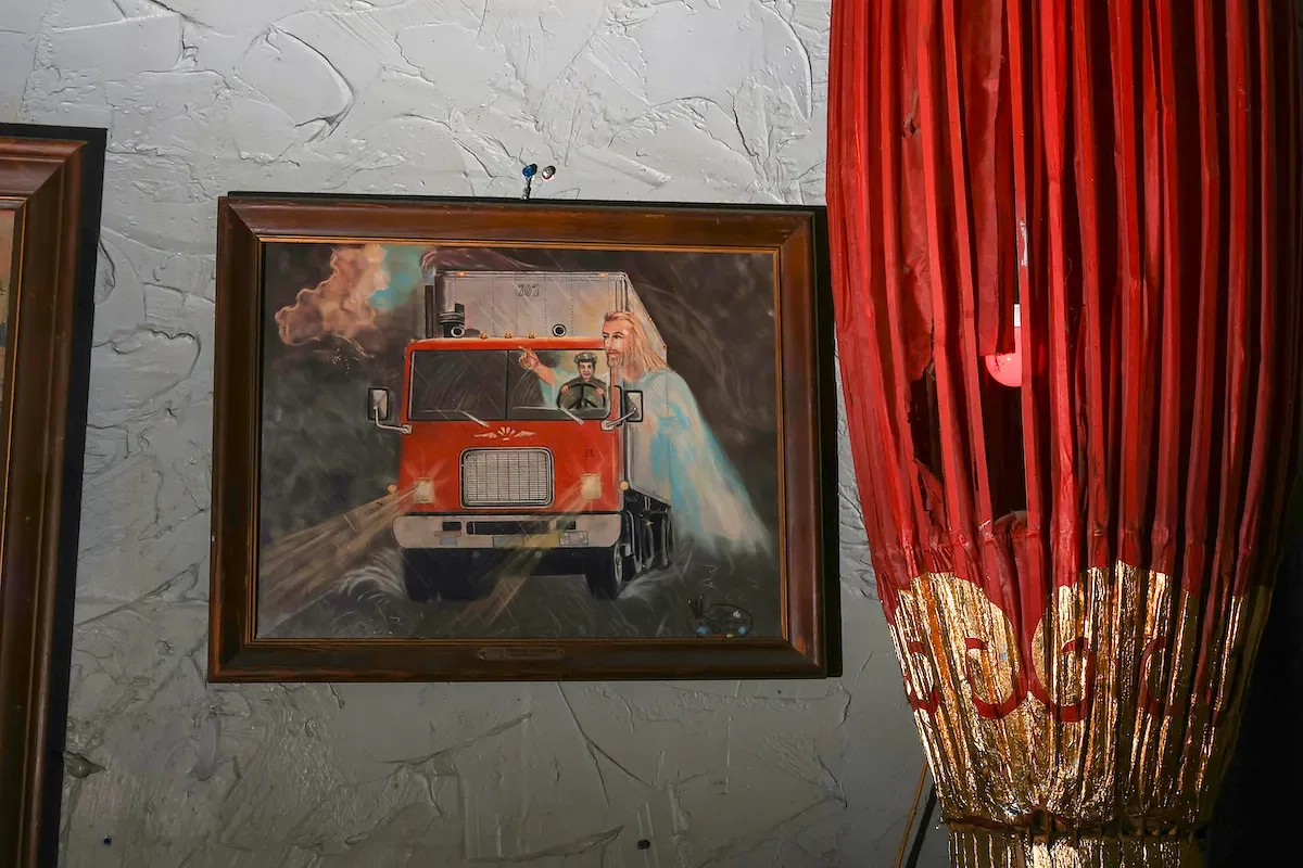 Manhattan Cafe in Athens prominently displays a unique piece of Highwaymen art