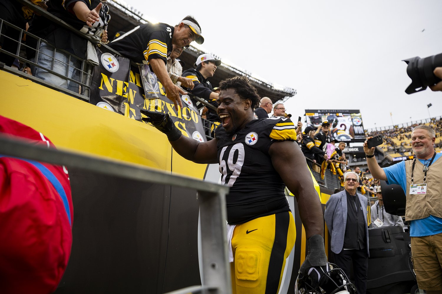 Another Pittsburgh Steelers defensive lineman goes down with injury