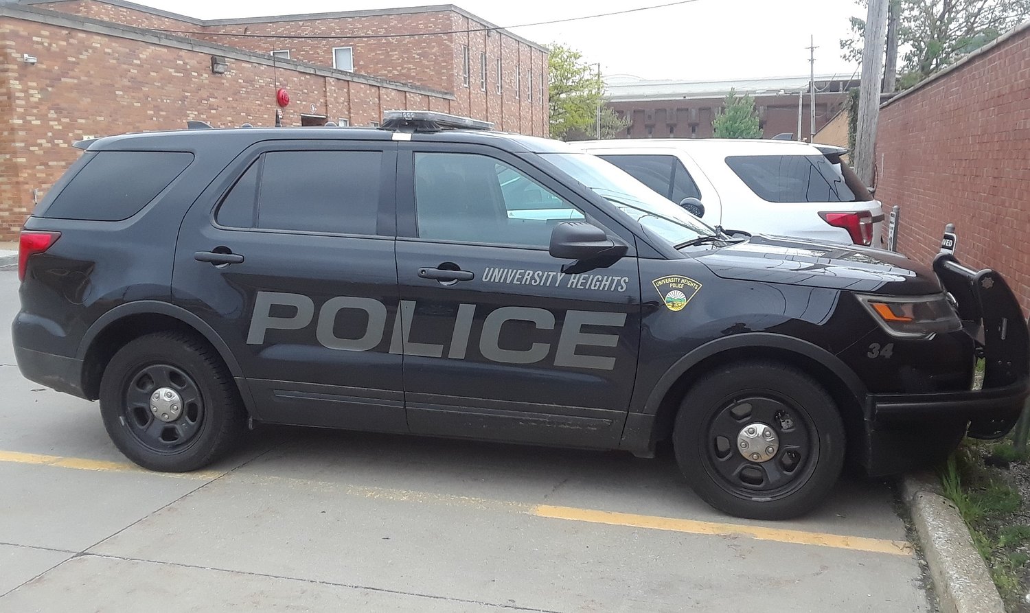 UHPD officers assist in foot pursuit, arrest of South Euclid police suspect: University Heights Police Blotter