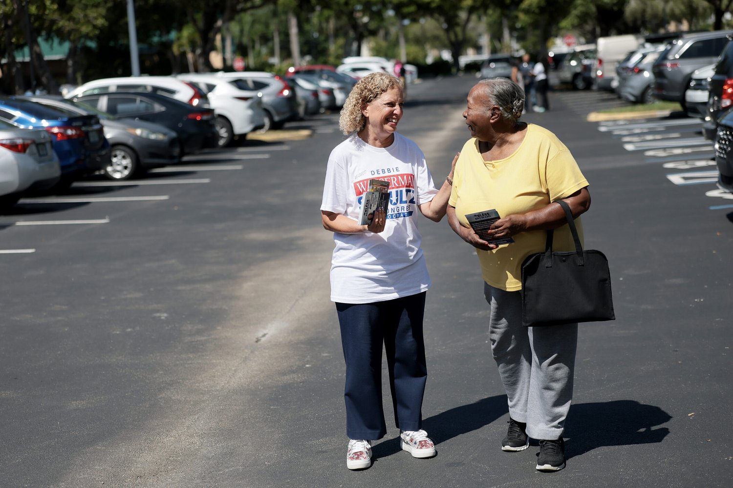Florida voters reject political extremes