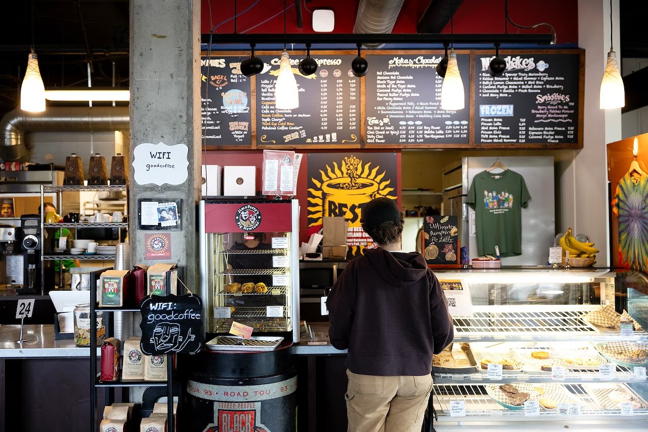 Less than 1 year after revival, iconic Portland coffee chain calls it quits