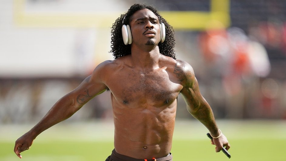 Mac Jones’ pick for his ‘wildest teammate’ won’t surprise Alabama fans