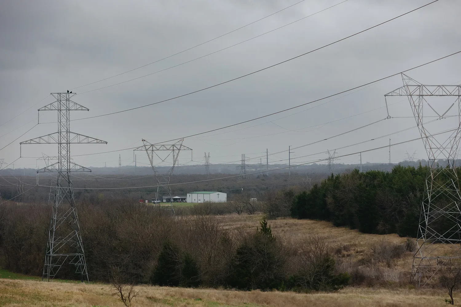 Texas regulators approve two massive West Texas transmission lines amid outcry from landowners