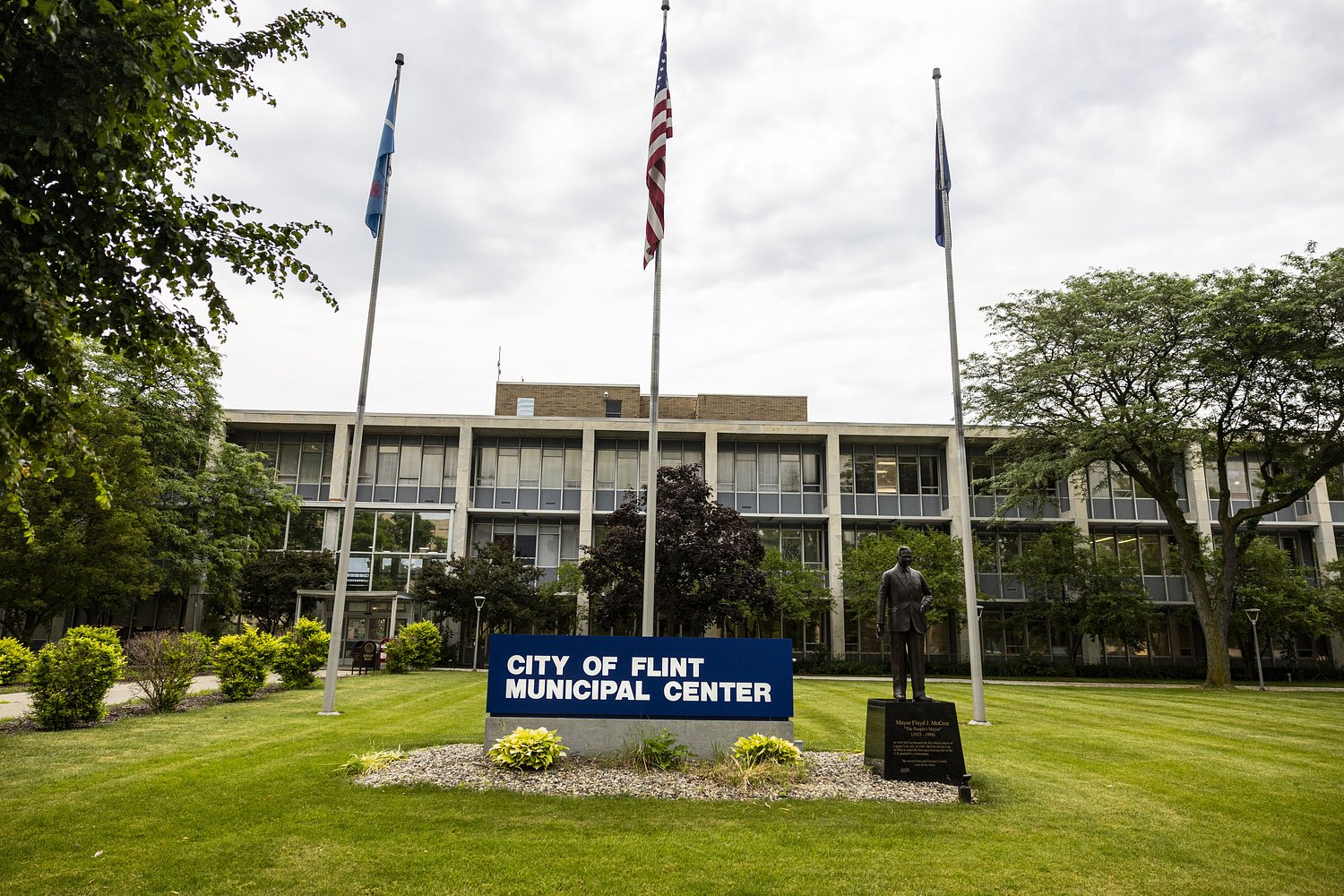 Flock cameras, school fighting amendment to be discussed at Flint committee meetings