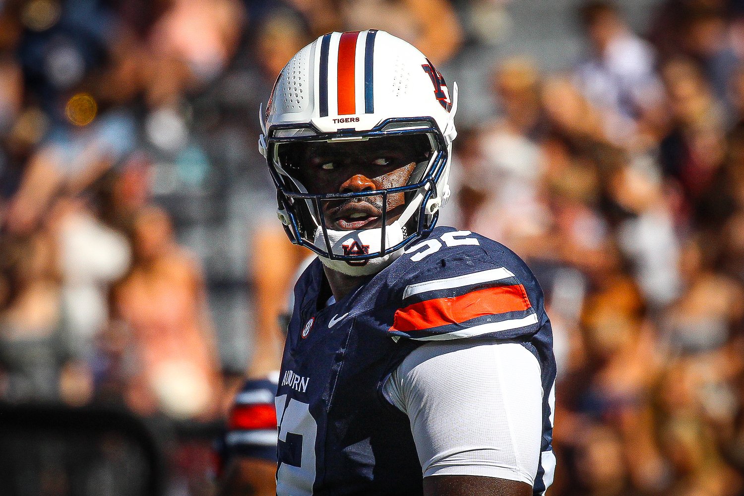 Can these 2 offensive linemen break into Auburn’s rotation?
