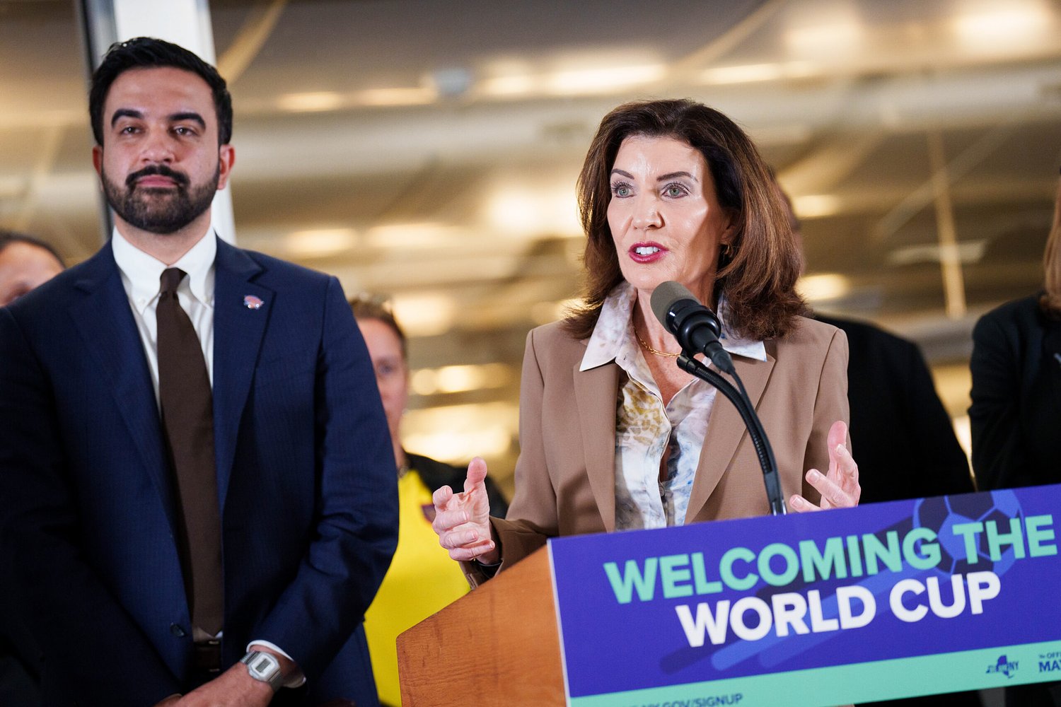Hochul tells Mamdani to stick to City Hall