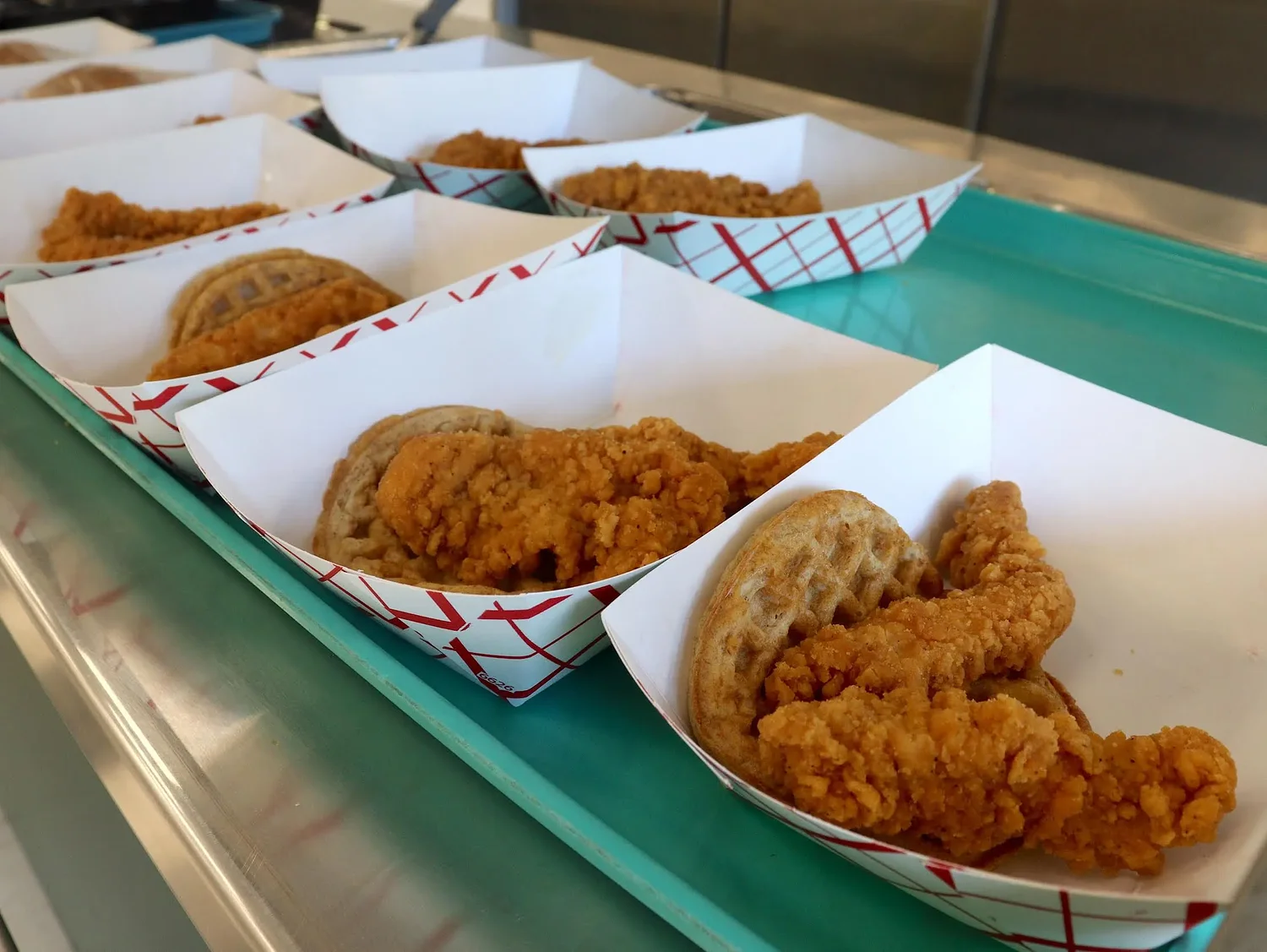 School cafeterias are the busiest restaurants in metro Atlanta