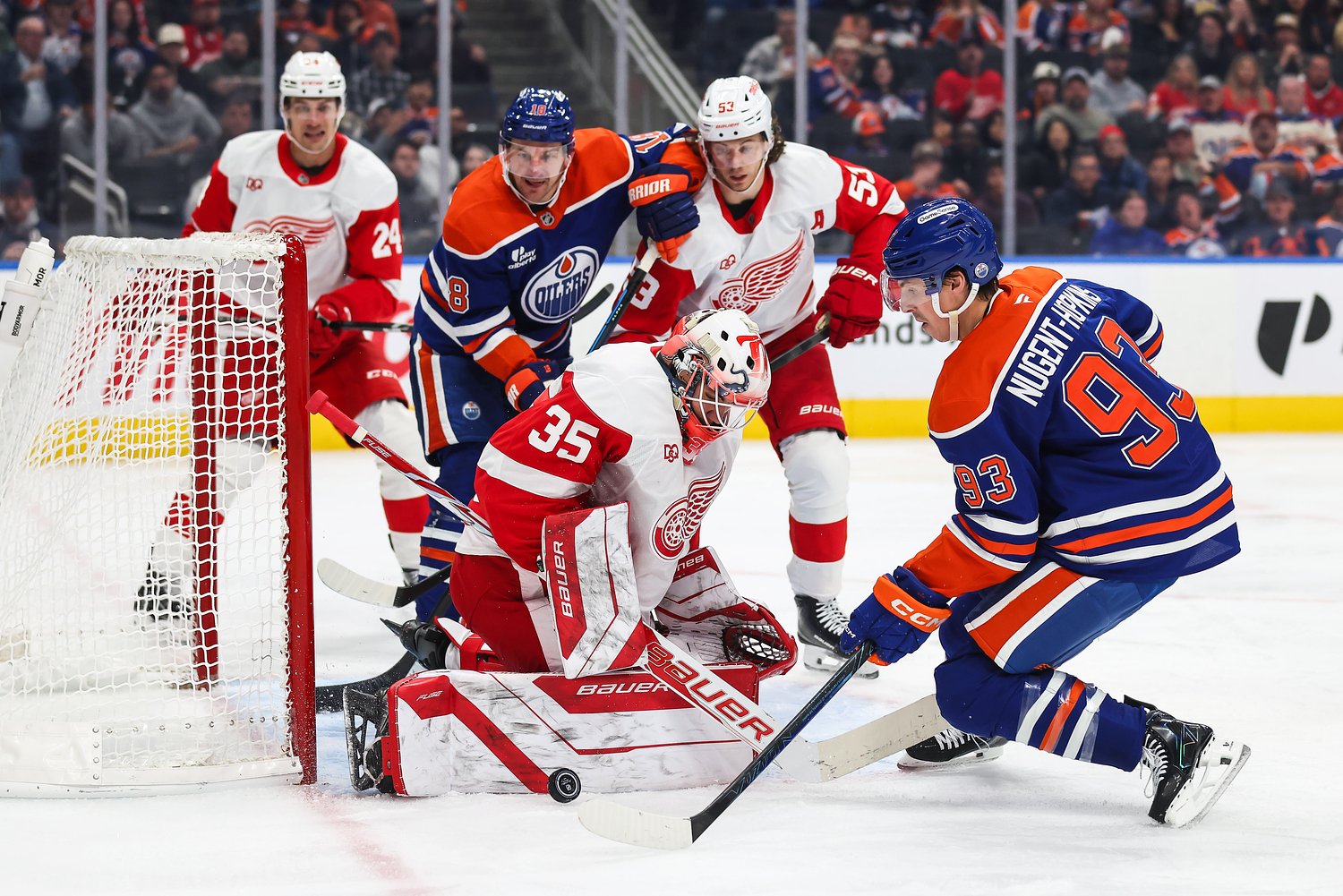 Red Wings’ Michal Postava steps up in shootout to win first NHL start