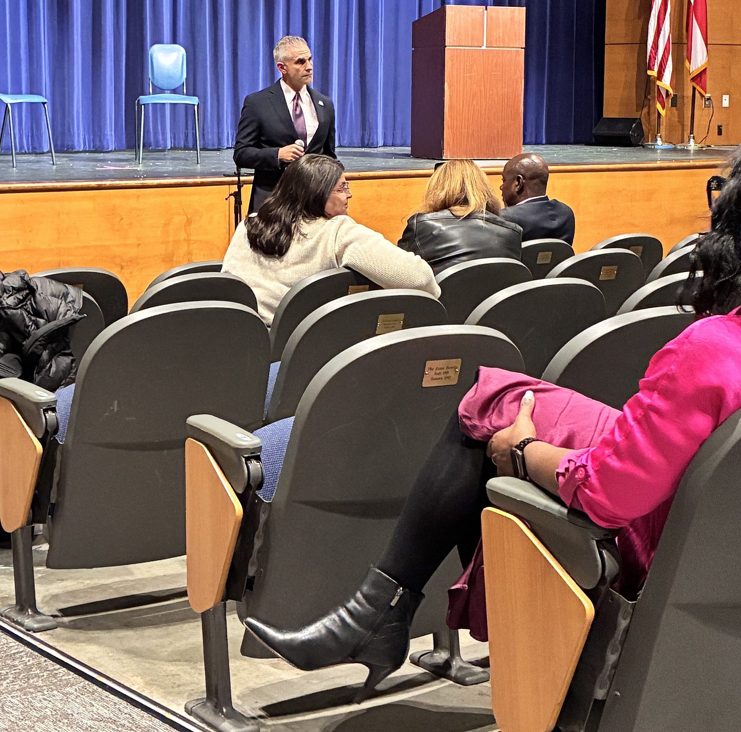 DeKalb Superintendent discusses Dunwoody High School water, HVAC issues