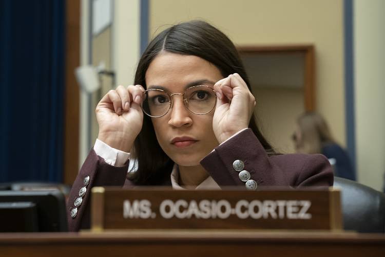 AOC tops NH presidential primary poll amid controversy over date
