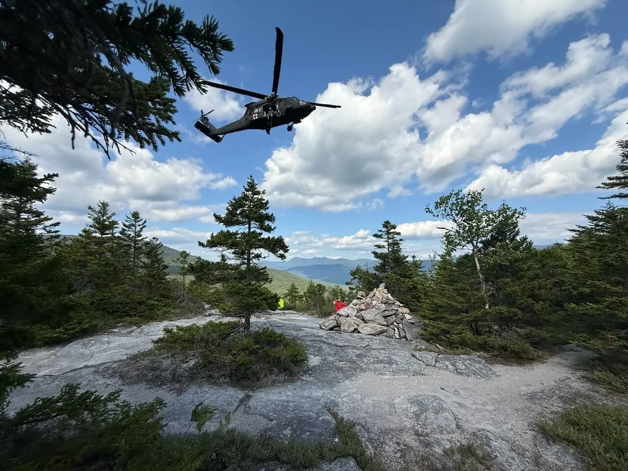 Hiker dies of medical emergency while hiking on popular White Mountain trail