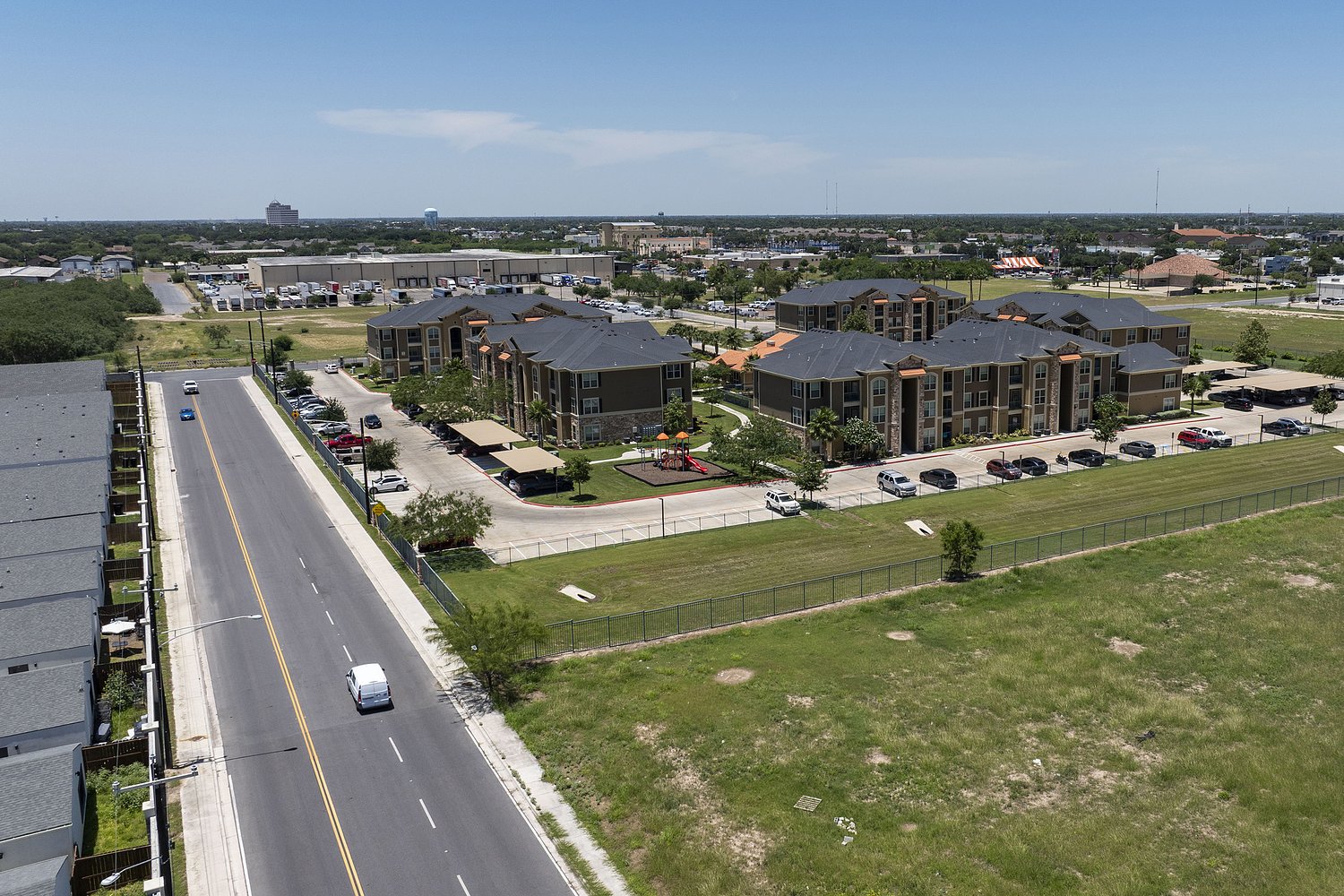 South Texas builders warn of voter backlash in November if aggressive ICE tactics continue