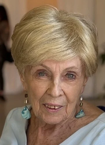 Sandra E. Therrien