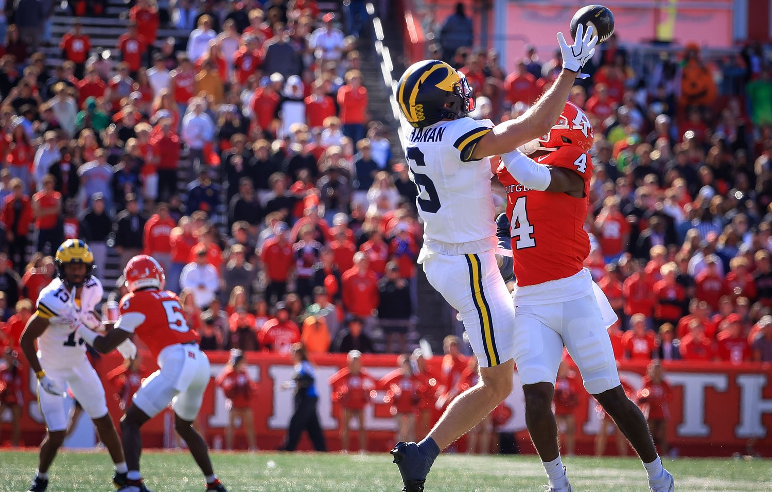 Michigan football avoids Halloween scare in narrow victory over Rutgers