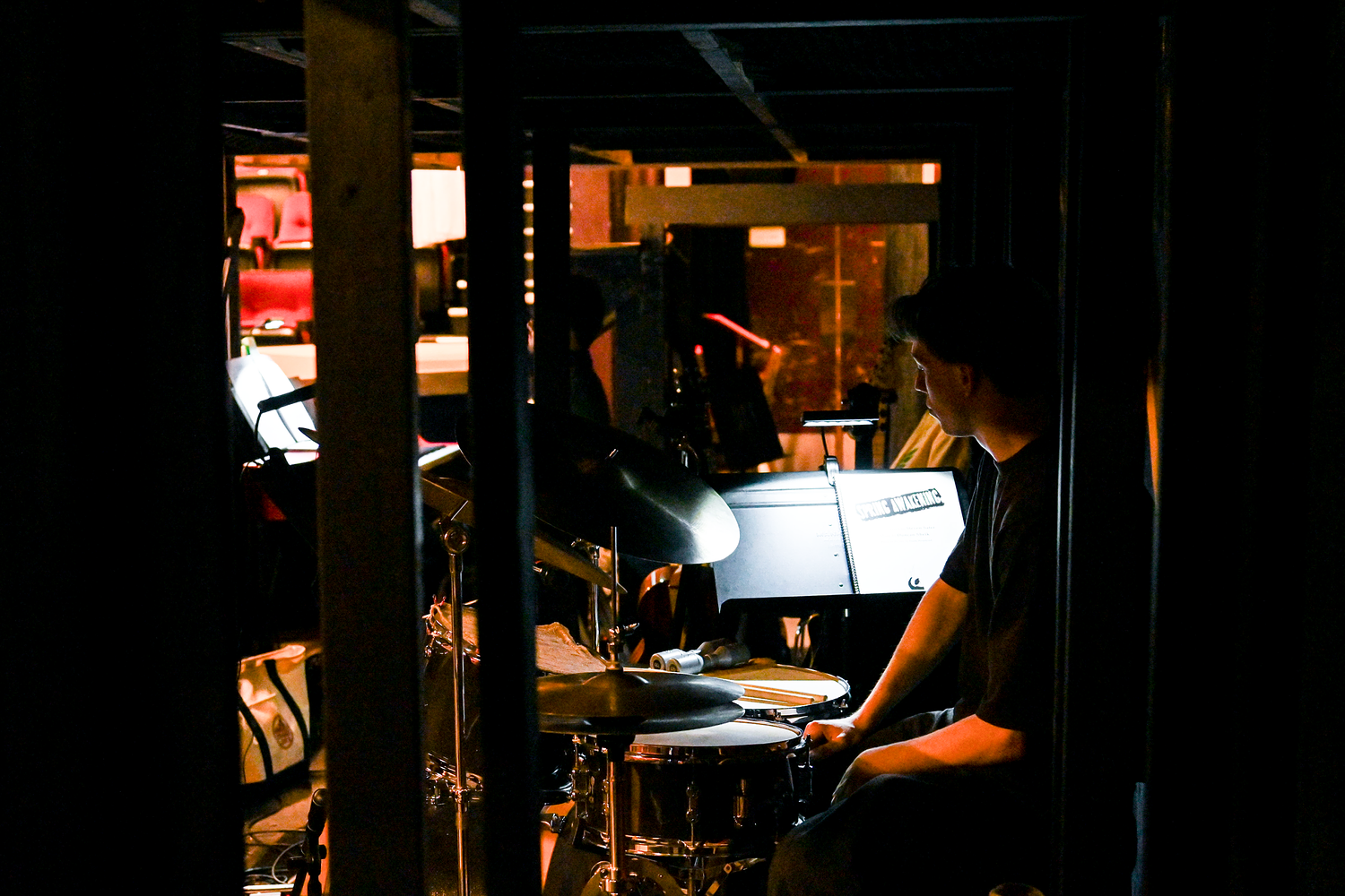 What’s that underneath the set? The band.