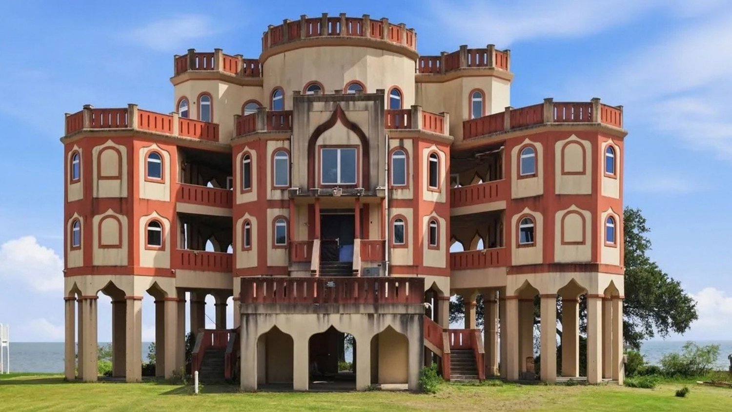 Waterfront 'Taj Mahal' on Mississippi's 'Secret Coast' Returns to the Market With $2.5 Million Price Tag