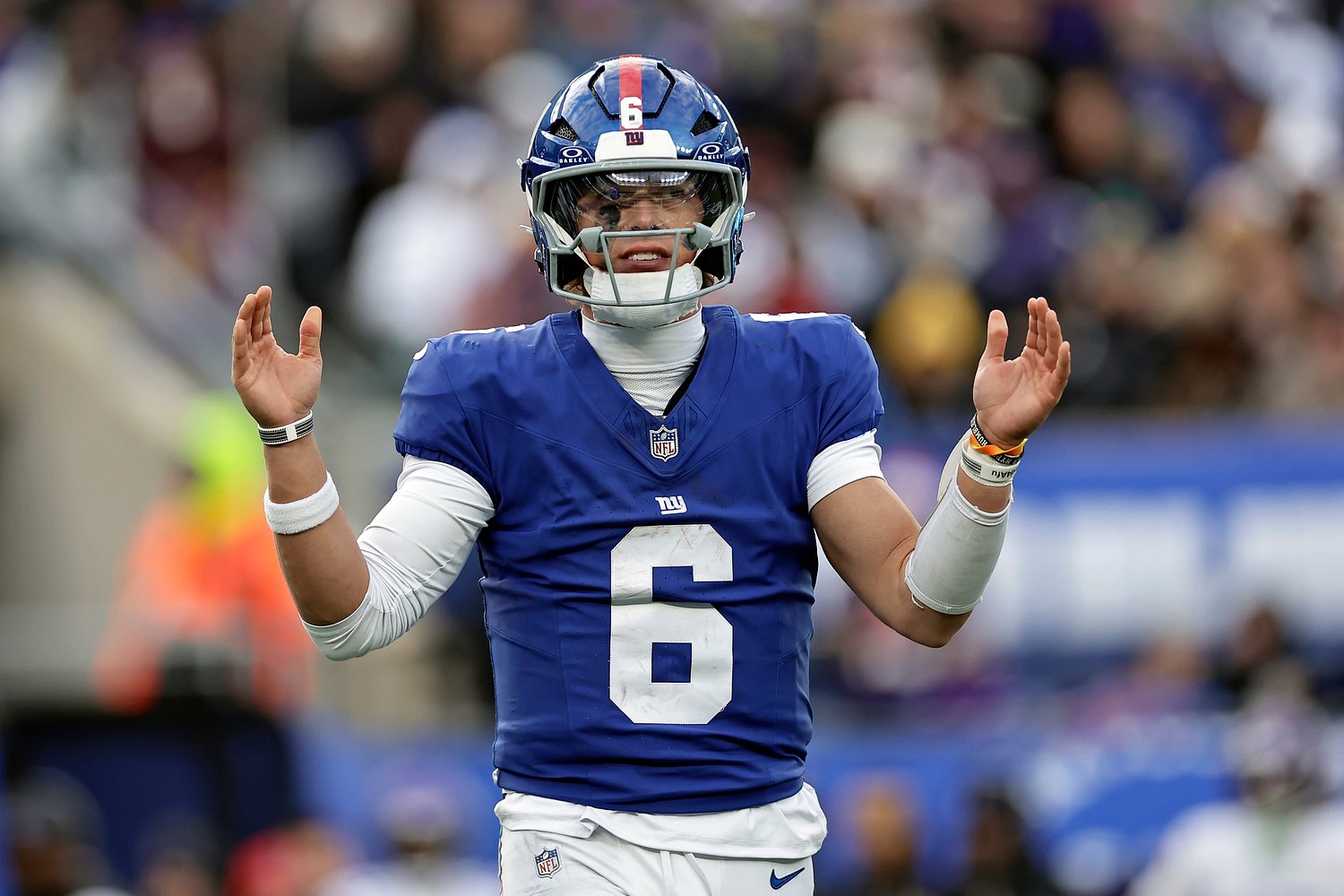 Giants coach sounds off on Jaxson Dart’s uneven start, ‘biggest obstacle’ in camp