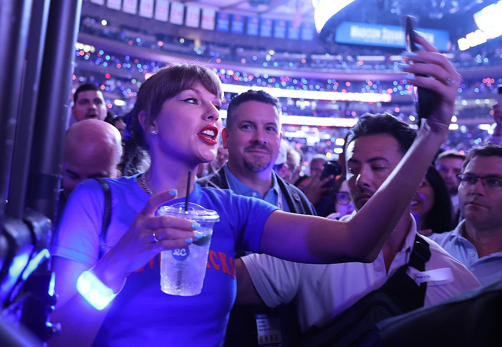 THE TRASH REPORT: The Latest on Trump, Taylor, and the Loss of Third Spaces. By Elinor Jones.