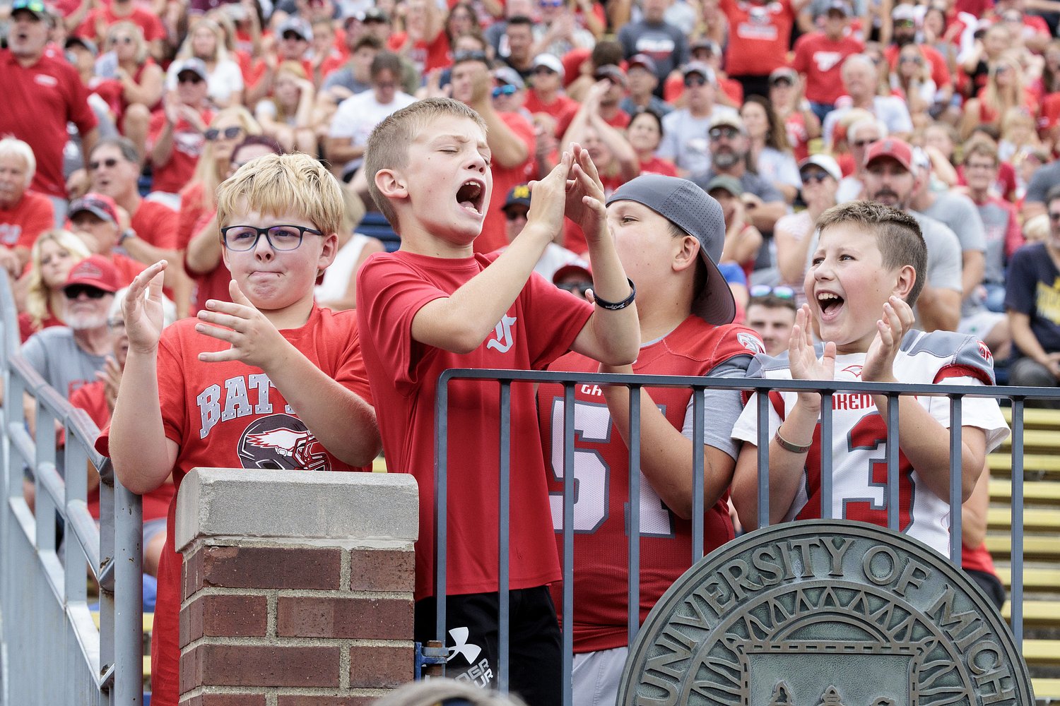 Vote for the Saginaw area Friday Night Football Hero
