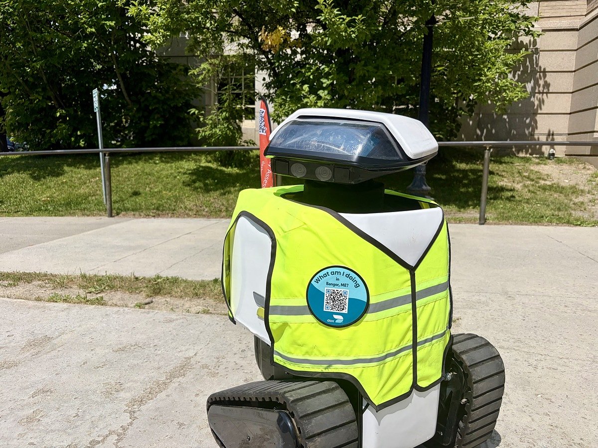 Bangor will spend $100K on robots to measure sidewalks