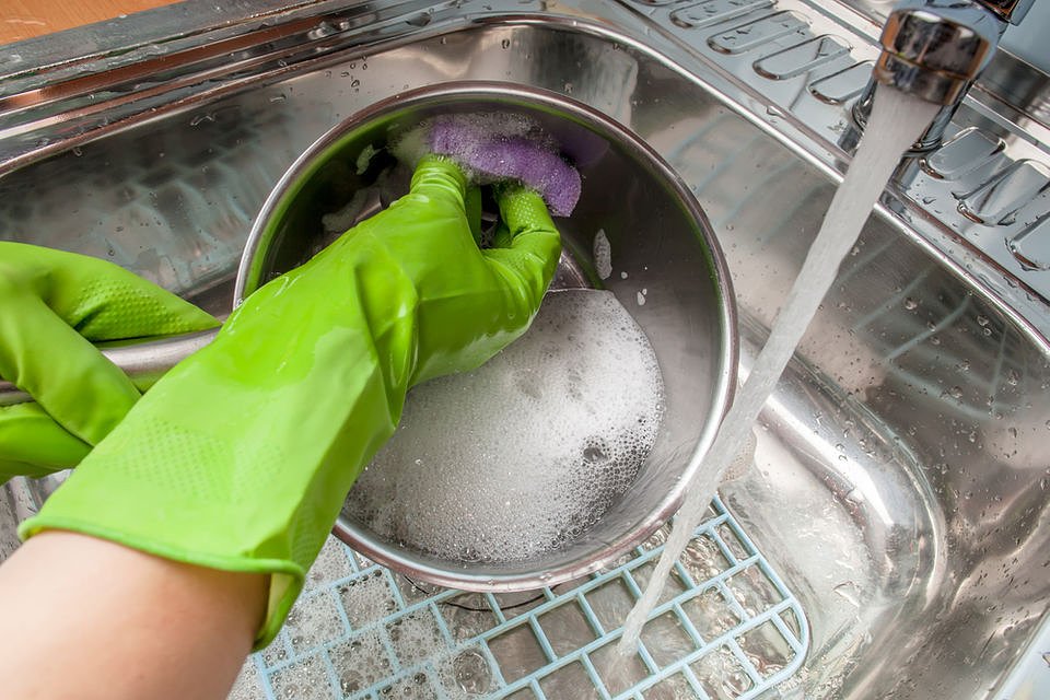 Bleach stored near potatoes: What Adams County restaurant inspectors found