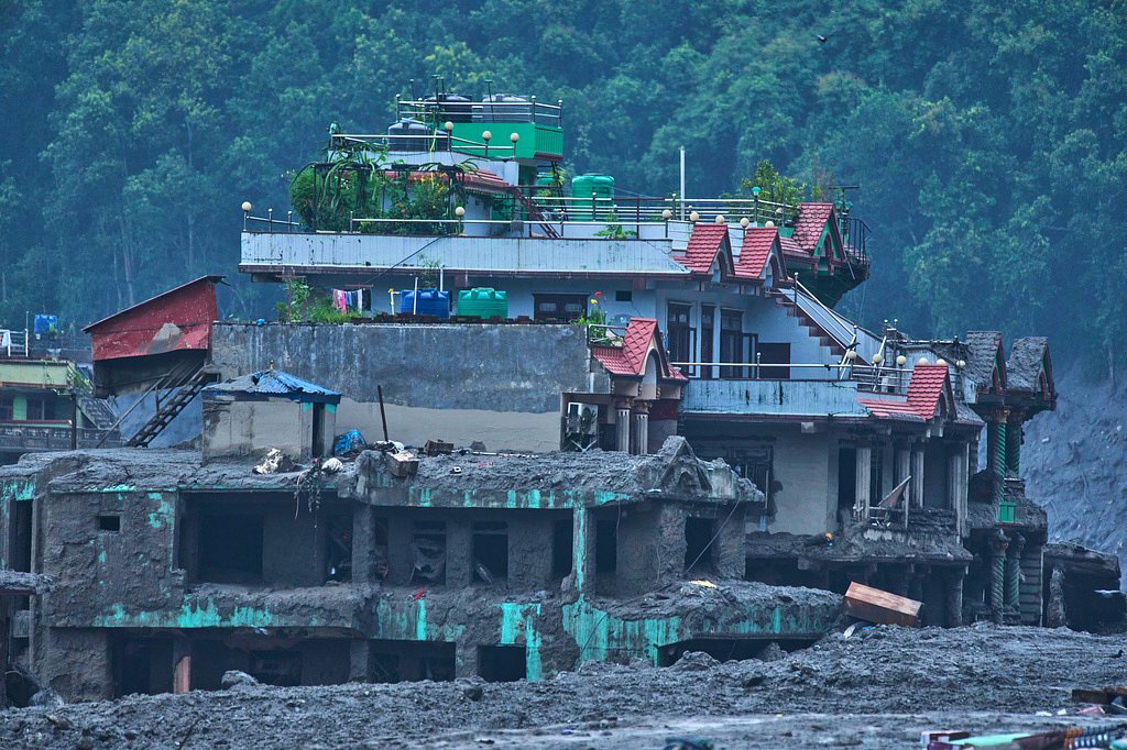 90 Americans unaccounted for in Nepal and Tibet flooding