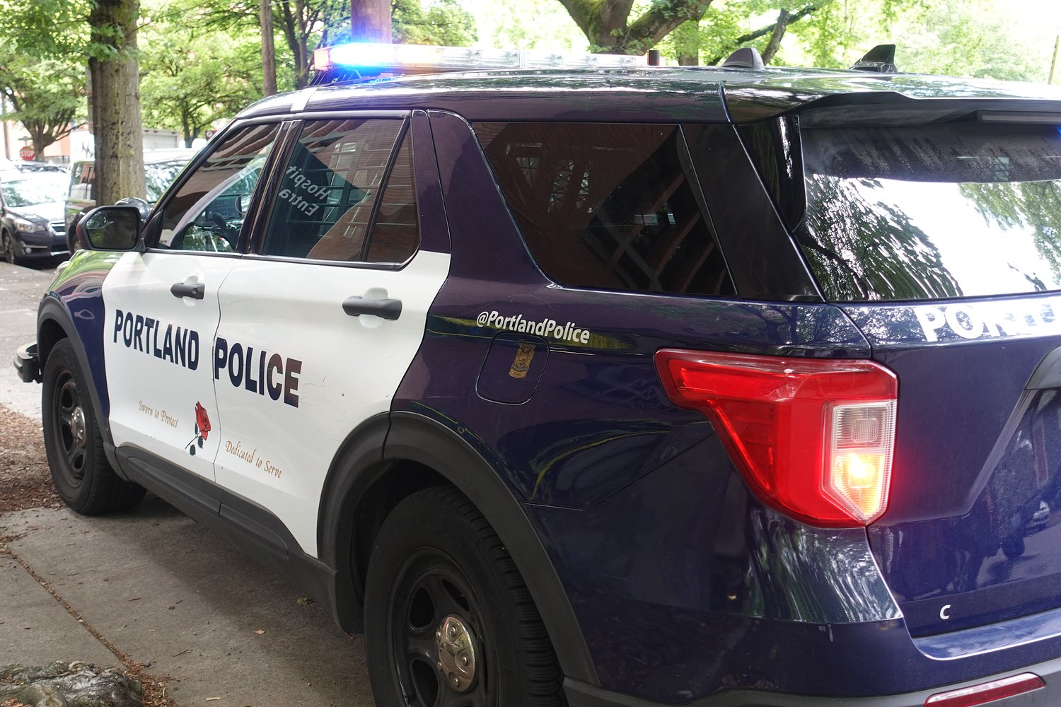 Portland man arrested after hours-long apartment standoff