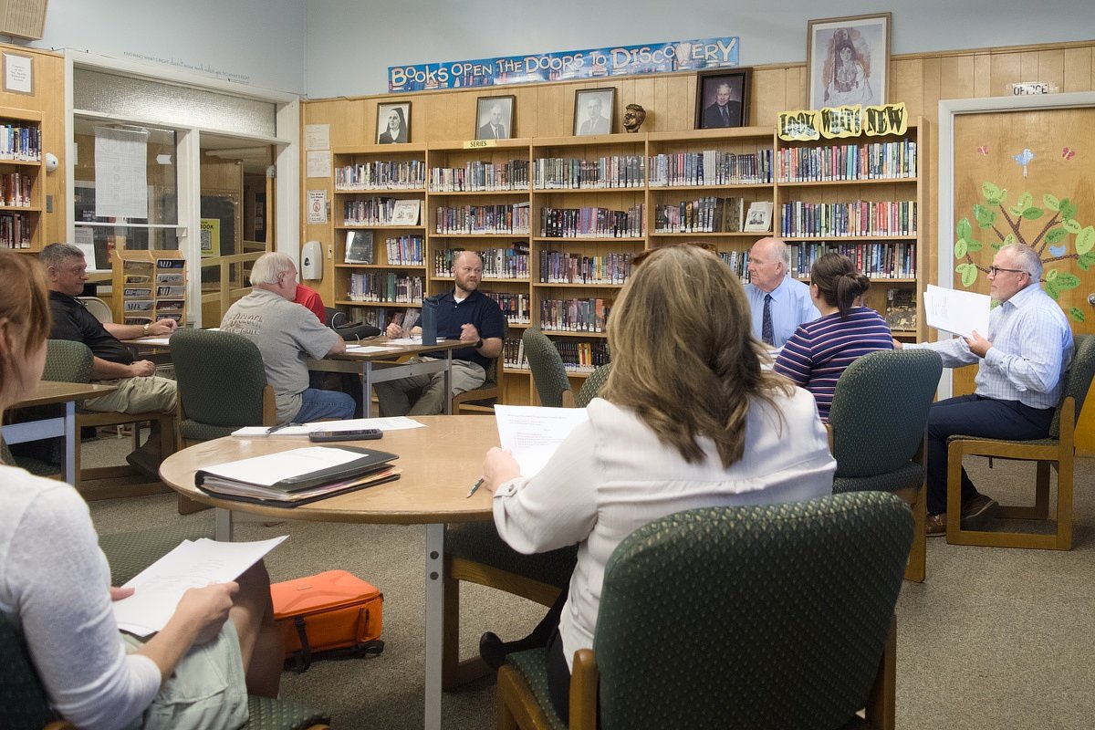 Aroostook school officials discuss revisions to district merging plan