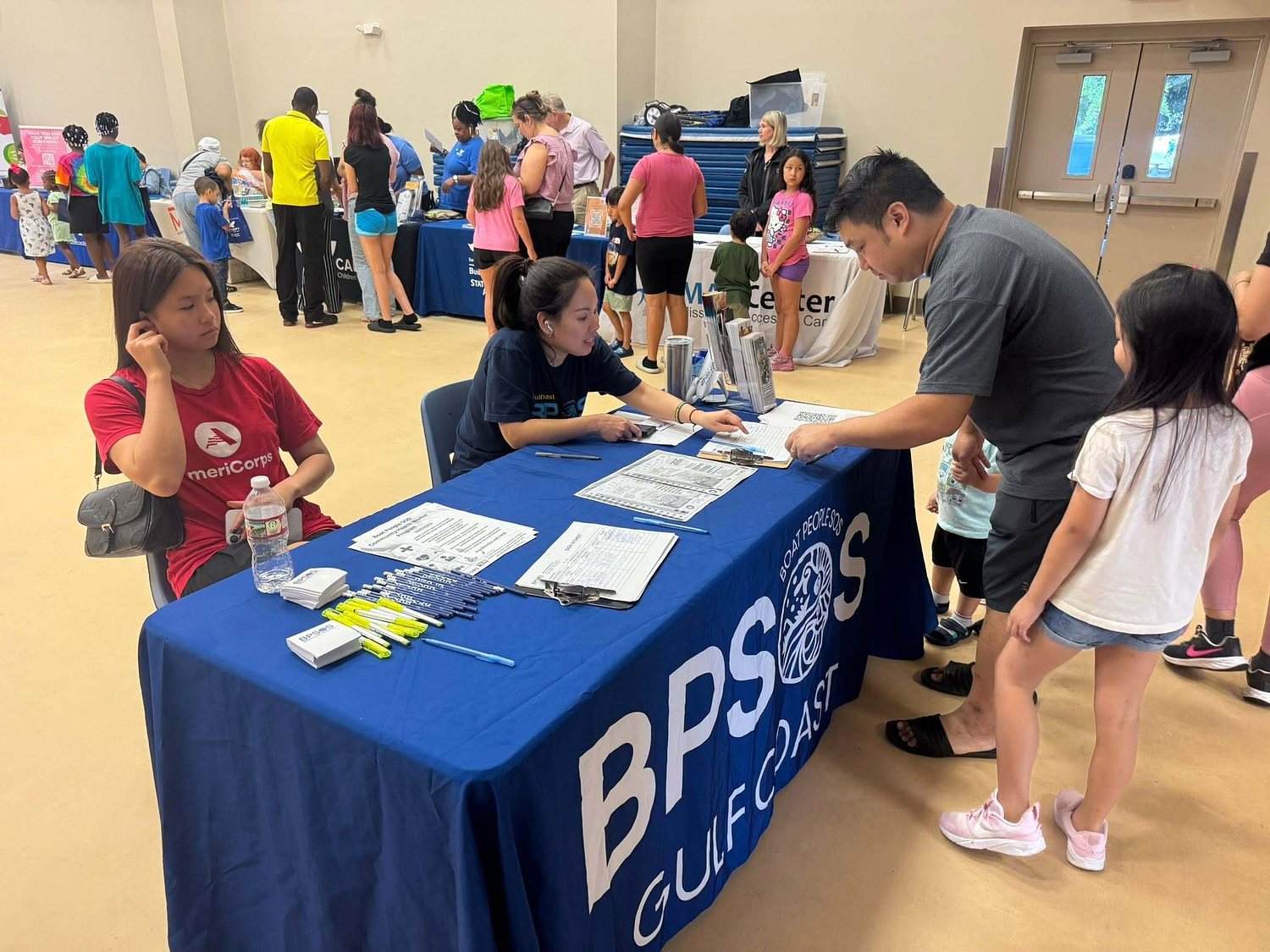 One year after federal funding cuts, Mississippi's Vietnamese health navigators face an uncertain future