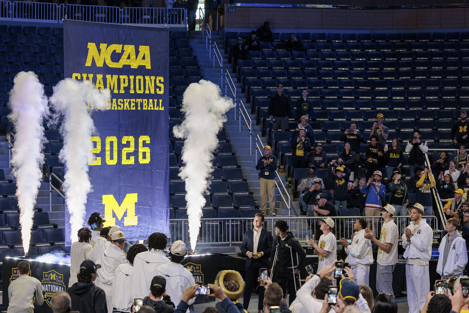Two freshmen will stay at Michigan after Dusty May’s departure