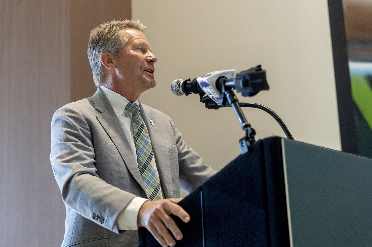 Michigan State president won’t leave for Clemson after all, and 4 other major stories