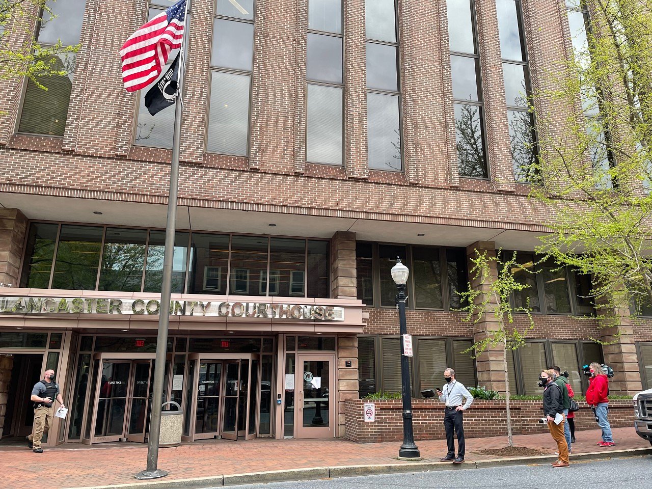 Pa. man sentenced for stabbing ex-US Army translator outside Islamic Community Center